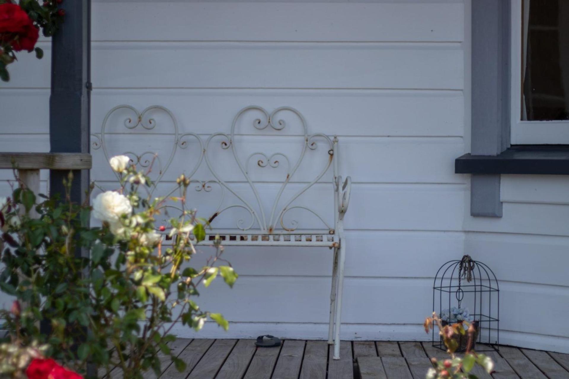 The Homestead Rural Family Retreat Sentry Hill Exterior photo